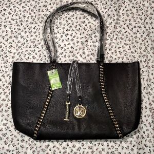 Badgley Mischka Black Shoulder Bag with Gold Chain Retails For $200